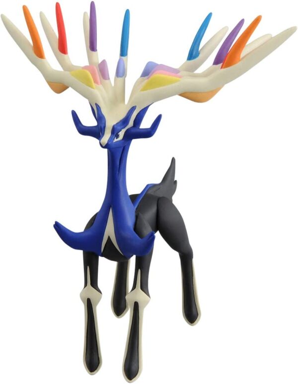 figurine xerneas 3